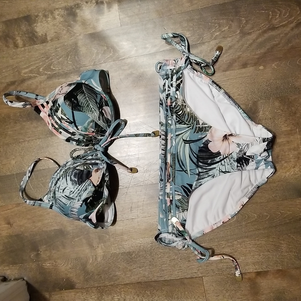 Green bikini Size XS